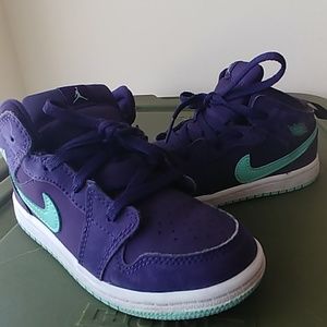 Jordan Retros size 10c